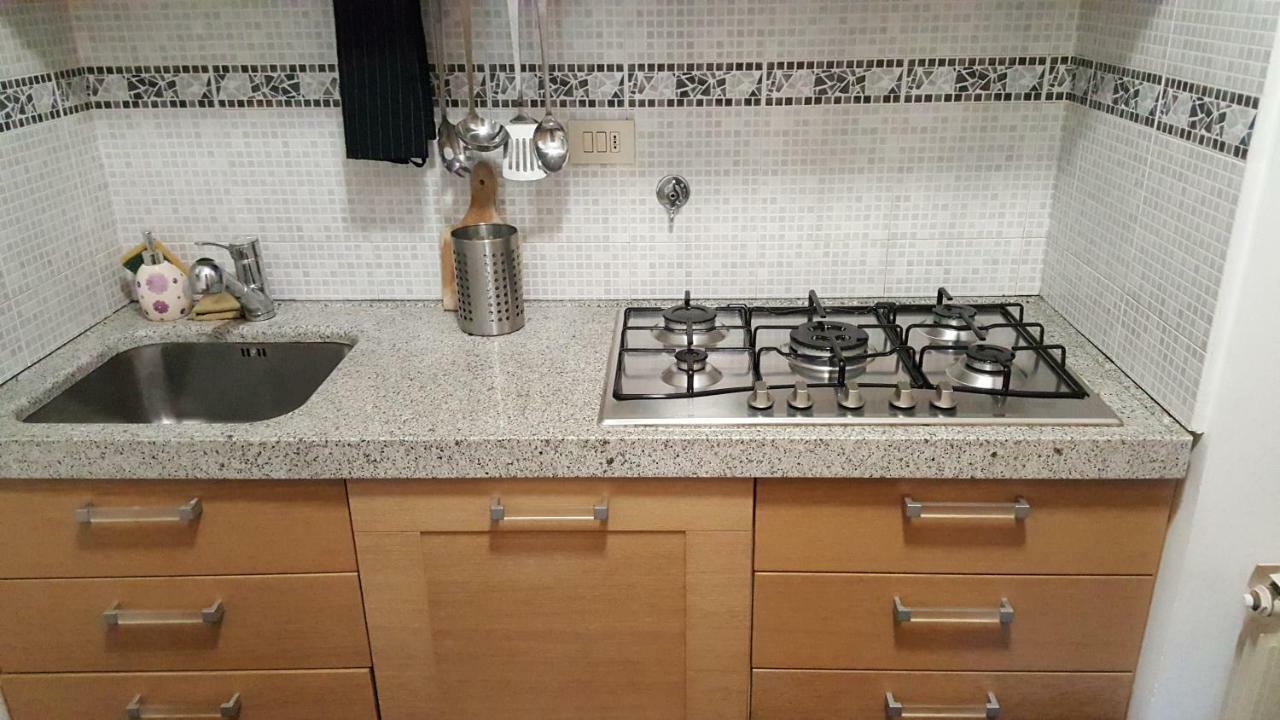 Trastevere Apartment Roma Esterno foto