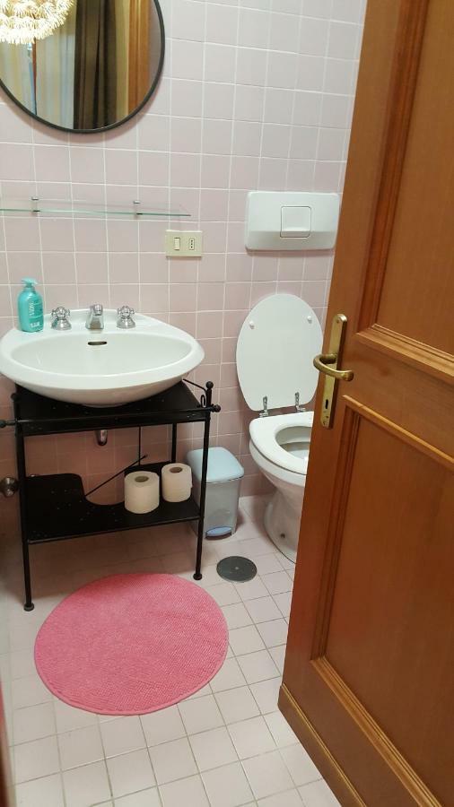 Trastevere Apartment Roma Esterno foto