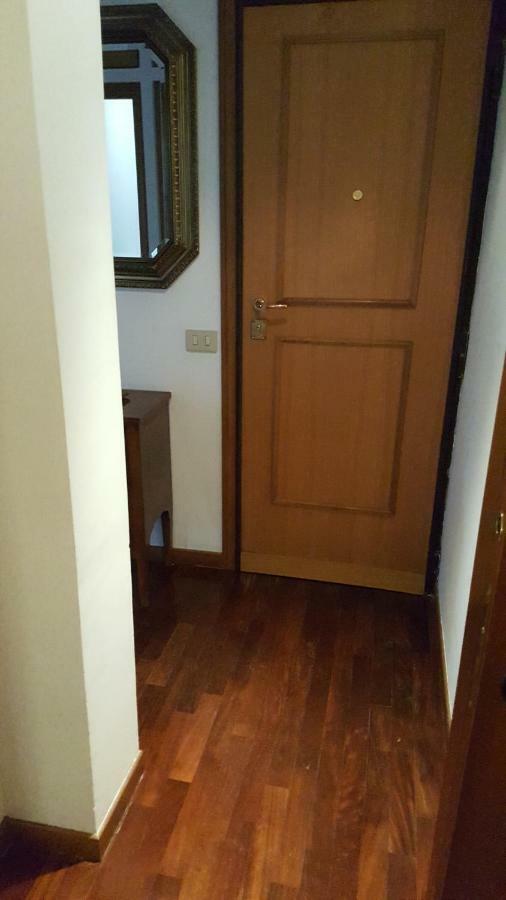 Trastevere Apartment Roma Esterno foto
