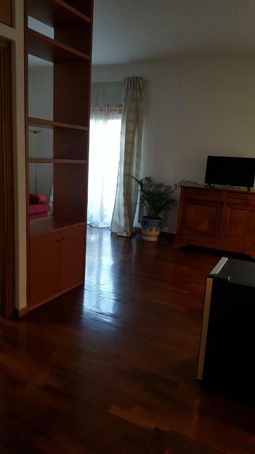 Trastevere Apartment Roma Esterno foto